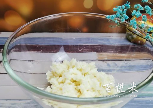 不用烤箱不用模具,教你用山藥做出精美小甜點(diǎn),一家人愛吃